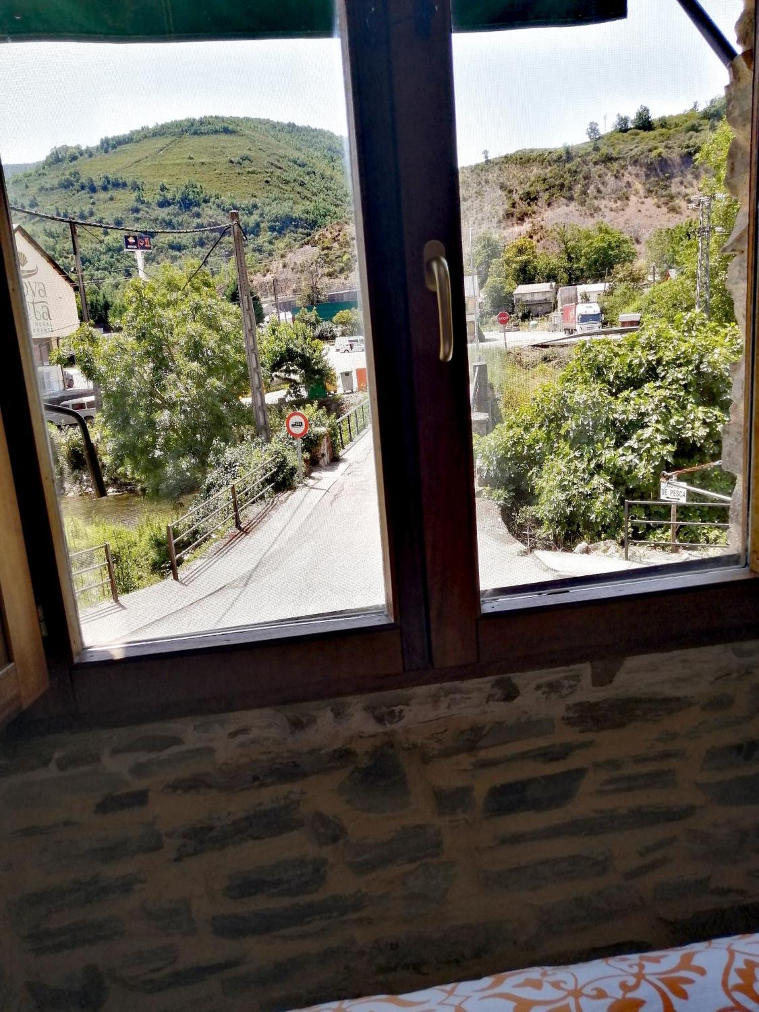 El Puente Peregrino Casa de hóspedes Trabadelo Quarto foto